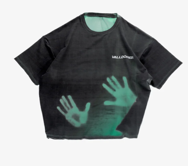 Valldoreix - Heat Activated Oversized Tee